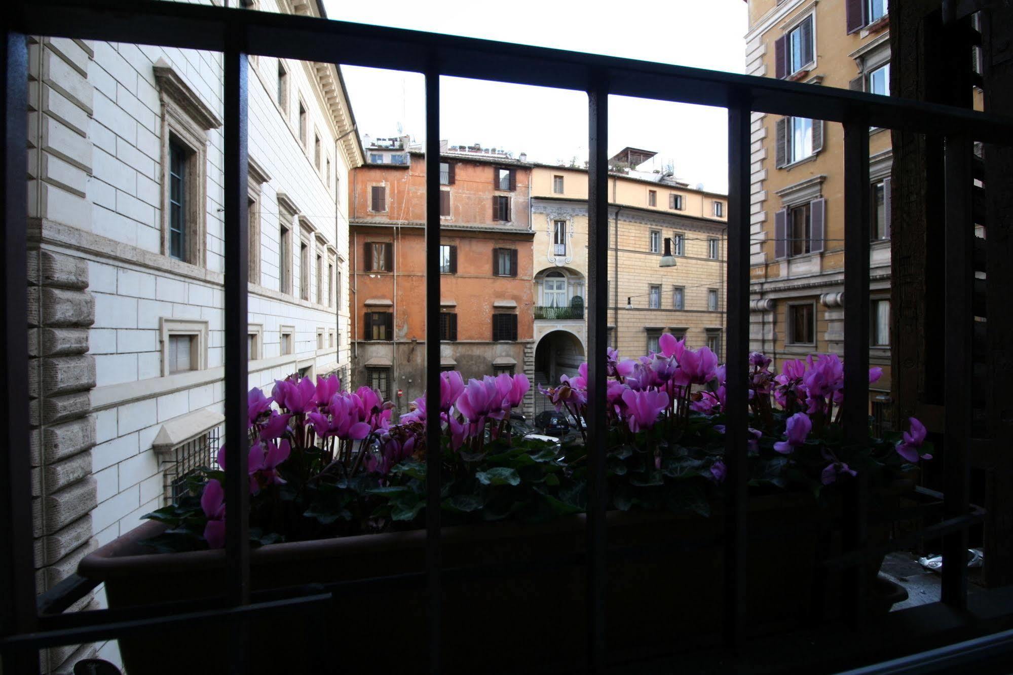 Claudia Rooms Rome Exterior photo